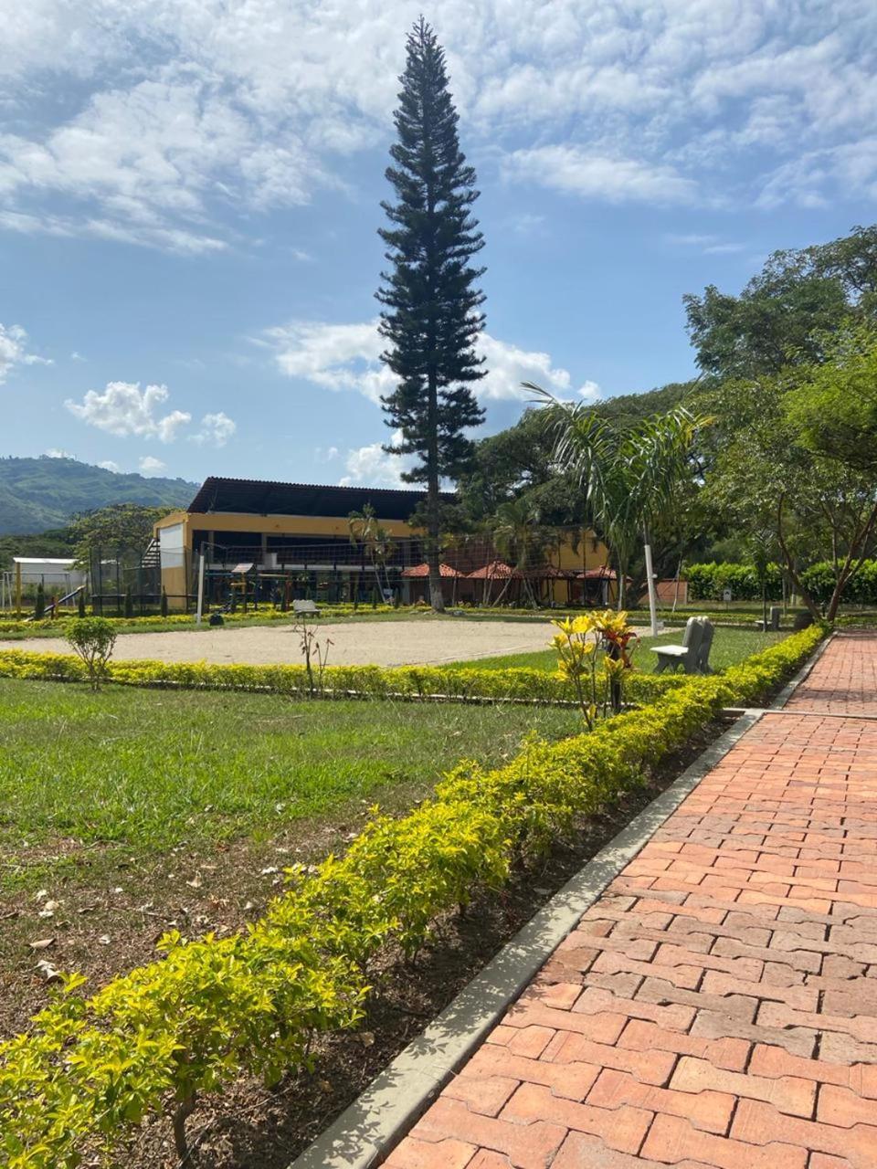 Hotel Villa Zaragoza 外观 照片